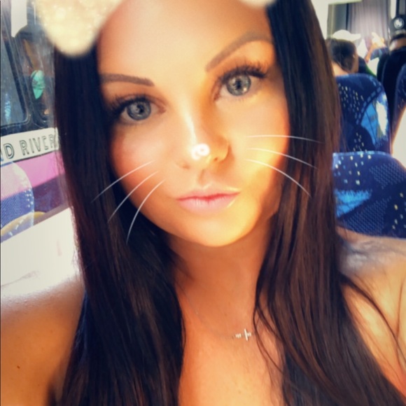 Meet Me! - Picture 2 of 7